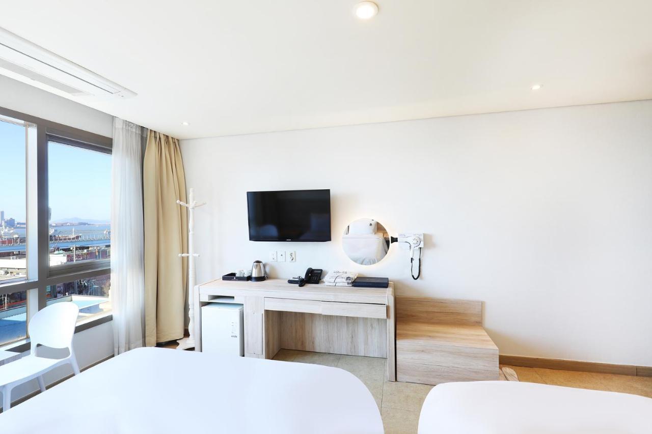 Hotel The Sea Star Incheon Exterior photo